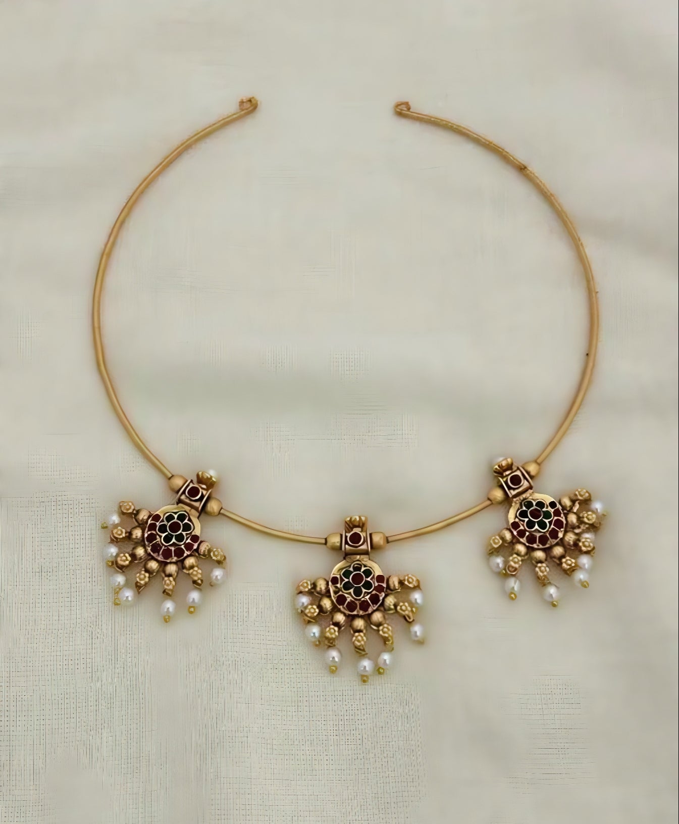 Thilaka Muthu Choker