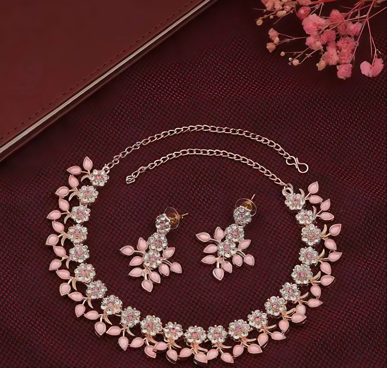 Verdant Grace Earrings Set