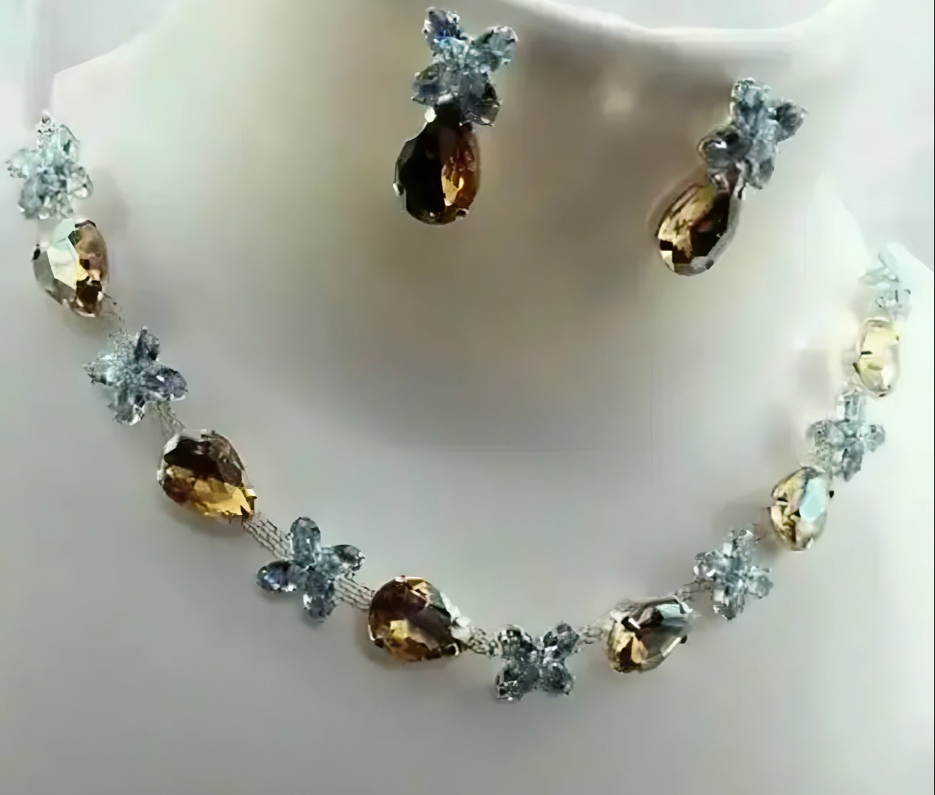 Sapphire Blossom Set 🌊