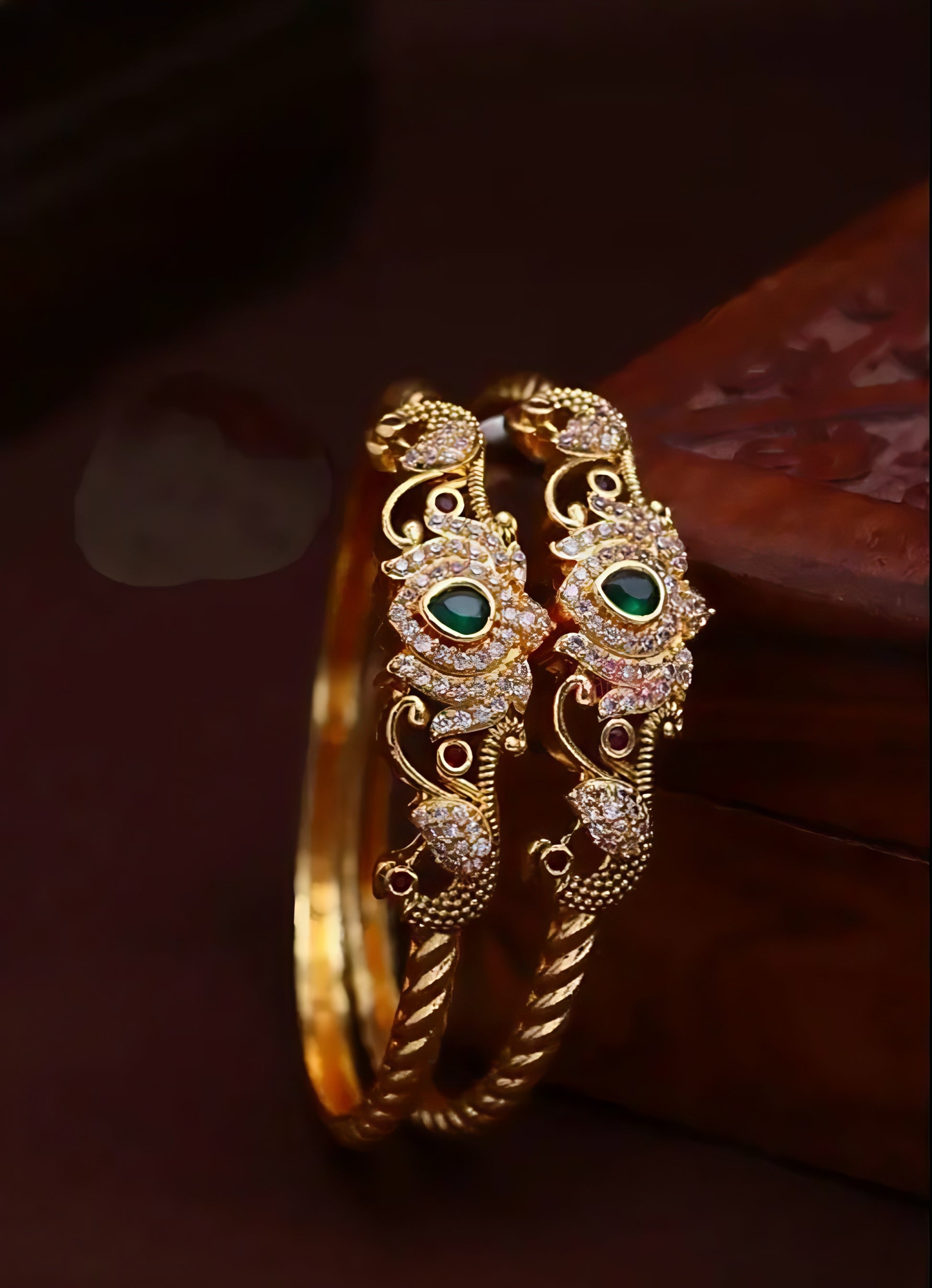 Lotus Majesty Bangle